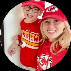 Meet your Posher, Em